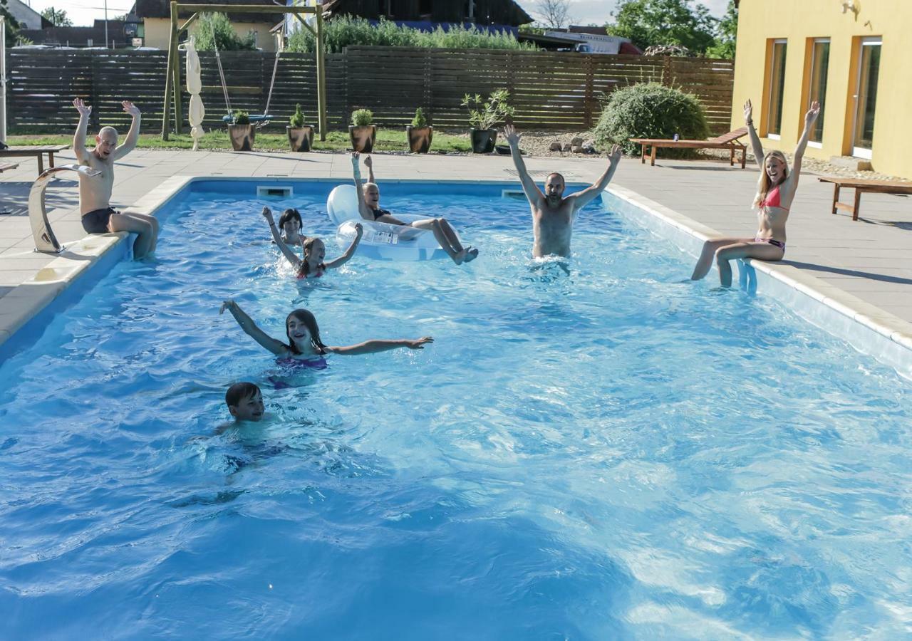 Vila Izabela Križevci pri Ljutomeru Esterno foto